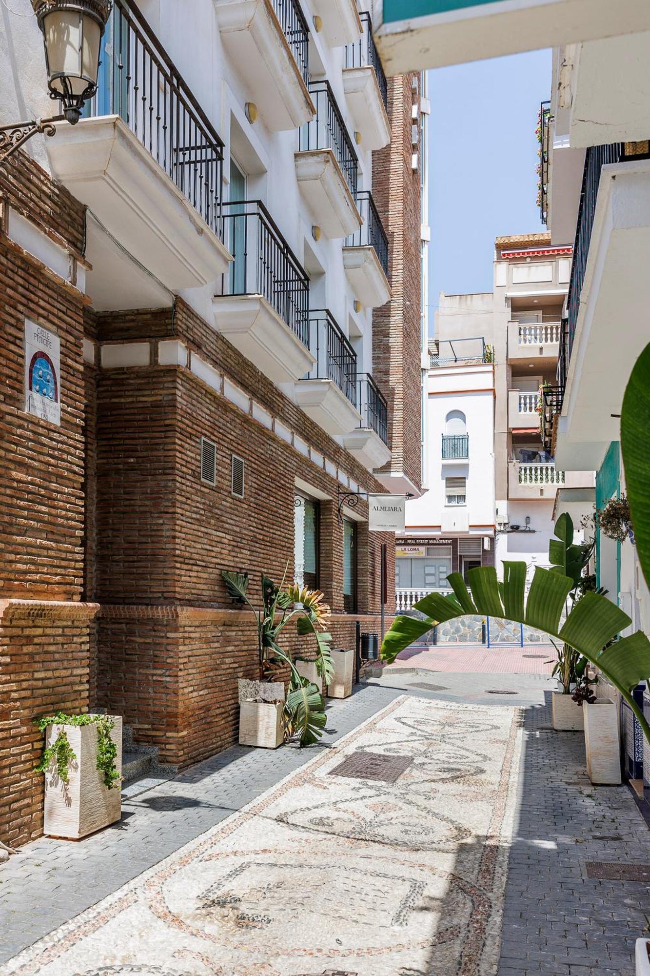 Hotel Almijara - Mares La Herradura (Granada) Exterior foto